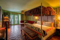 The Lafayette Hotel, Swim Club & Bungalows - bar