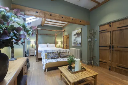Stable Lodge | Boutique B&B