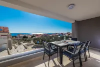 Apartments with Pool Villa Zora - 4-Star