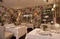A Quinta Da Auga Hotel Spa Relais & Chateaux Hotels in Milladoiro