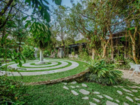 卡薩·馬德雷·地球 聖卡洛斯酒店