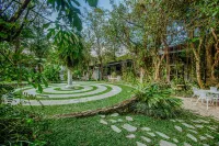 Casa Madre Tierra Các khách sạn gần Vivero El Tortugón