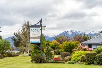 Lakeside Motel & Apartments Hotels in Manapouri