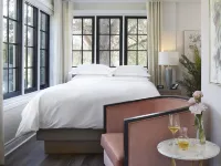 The Glenerin Inn Hotels near Erindale