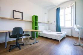 GuestHost - Skyline Central Apartment