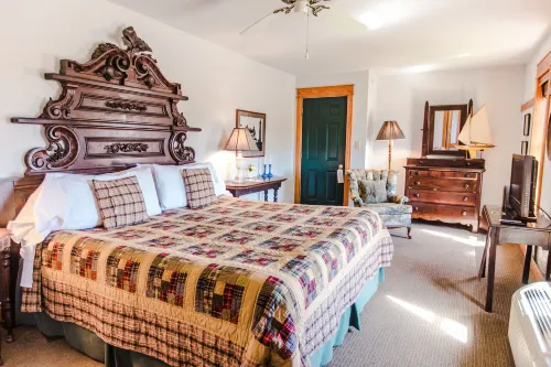 Roanoke Island Inn - Bed and breakfasts