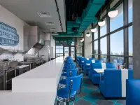 Moxy Virginia Beach Oceanfront Hotels near John Wareing Monument