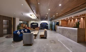Quality Inn Elite Levelup Boutique