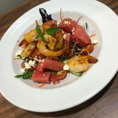 Ten Dollar Town Motel