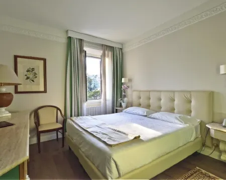 โรงแรมโลลลีพาเลซ ซานเรโม โรงแรมในซานเรโม