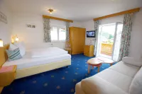 Hotel-Pension Heike Hotels in Jochberg