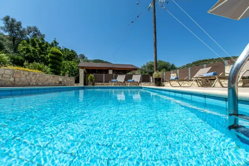 Villa Neaira