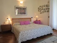 Marinella B&B Hotels in Cornale e Bastida