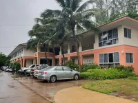 Kabinburi Sport Club - Parking