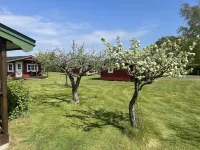 Mälarhusen Semesterby Österlen. Stugor & Gårdssviter Hotels near Hammars backar-Kåsebergaåsen Naturvårdsområde