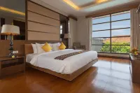 Entrada Seminyak Villa by Nagisa Bali Hotels near Alabaster lighting