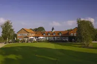 Schloss Lüdersburg Golf & Spa Hotels in Brietlingen