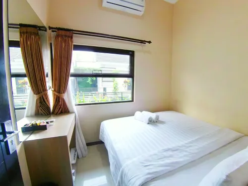 Villa Batu 2 Kamar 5 Dekat Museum Angkut