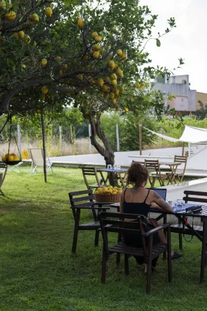 La casa sul faro Отели в г. Прочида