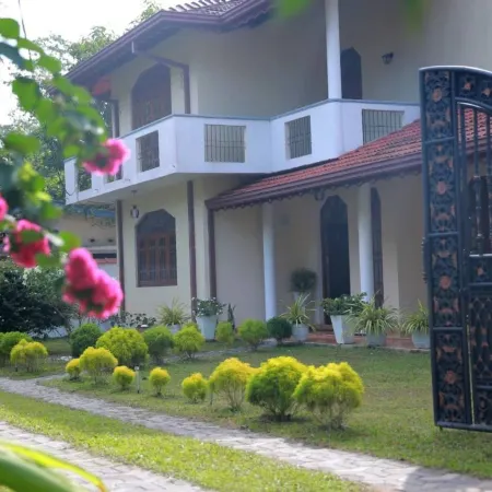 Villa Ana