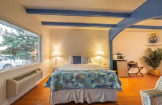 The Islander Inn