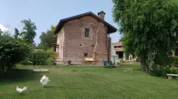 Agriturismo Cascina Poscallone Hotel in zona Parrocchia S. Antonio Abate
