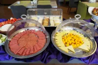 ゼニヴァ ホテル - 朝食