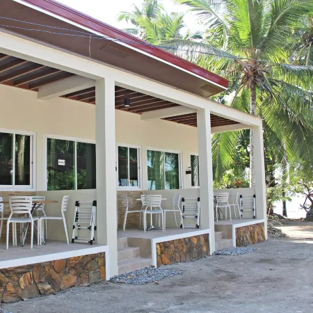 Submarine Garden Beach Resort