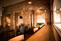 Queens Arms Hotel Hotels in Roma