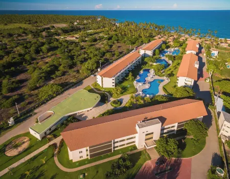 Carneiros Beach Resort