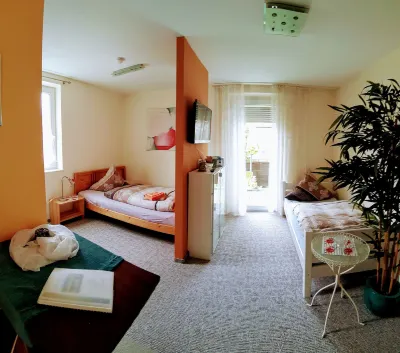 ApartmentHotel Vollumen Hotels near Türkisch-Islamischer Kulturverein Ebersdorf e.V.