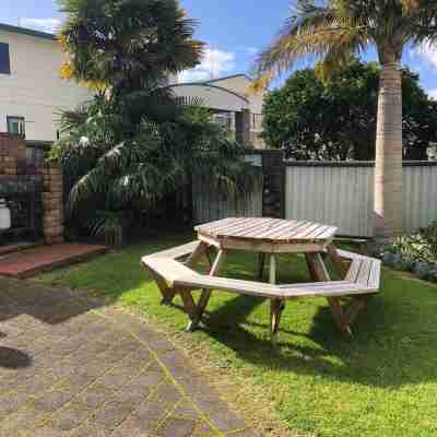 小屋公園温泉汽車旅館 Hotel Exterior