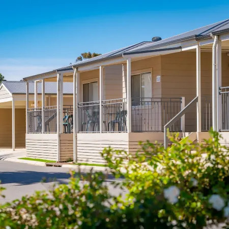 Highway 1 Holiday & Lifestyle Park