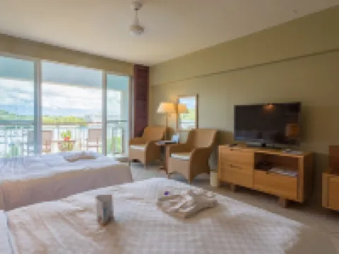 Palau Royal Resort Hotel berhampiran Belau National Museum