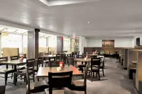 Superior Inn Hotel and Conference Centre Thunder Bay - 3-Star