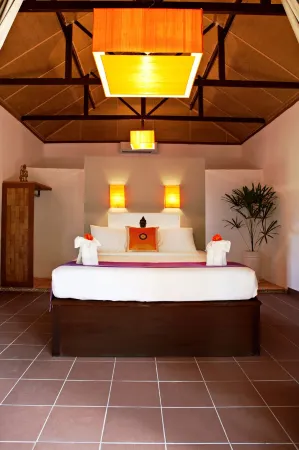 Raingsey Bungalow Отели в г. Кеп