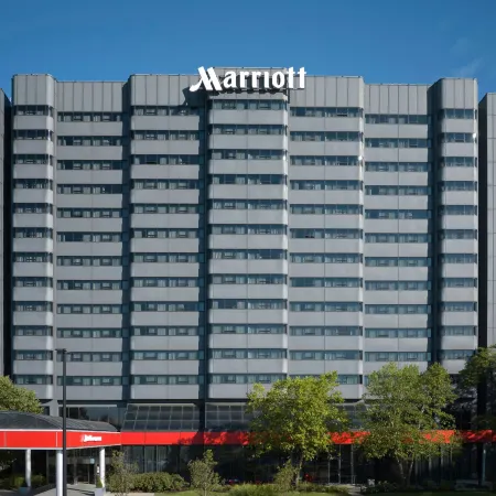 Teaneck Marriott at Glenpointe Отели в г. Тинек
