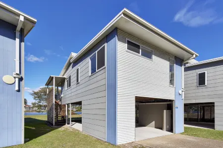 Big4 Sydney Lakeside Holiday Park Отели в г. Палм Бич