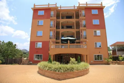 Glory Summit Hotel فنادق في Kijungu Village