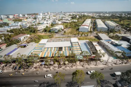 Ngoc Thu Palace Отели рядом с достопримечательностью «Chùa Khánh Sơn 慶山寺»