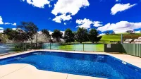Hillview Farmstay Hotels in Mount Adrah