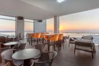 Radisson Blu Hotel Larnaca Hotels in Larnaka