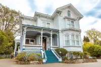 Amethyst Inn - Bed and Breakfasts