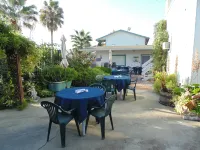 The Parks Inn فنادق في ثري ريفرز