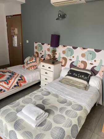 Auberge les Galets Отели в г. Шато-Арну-Сент-Обан