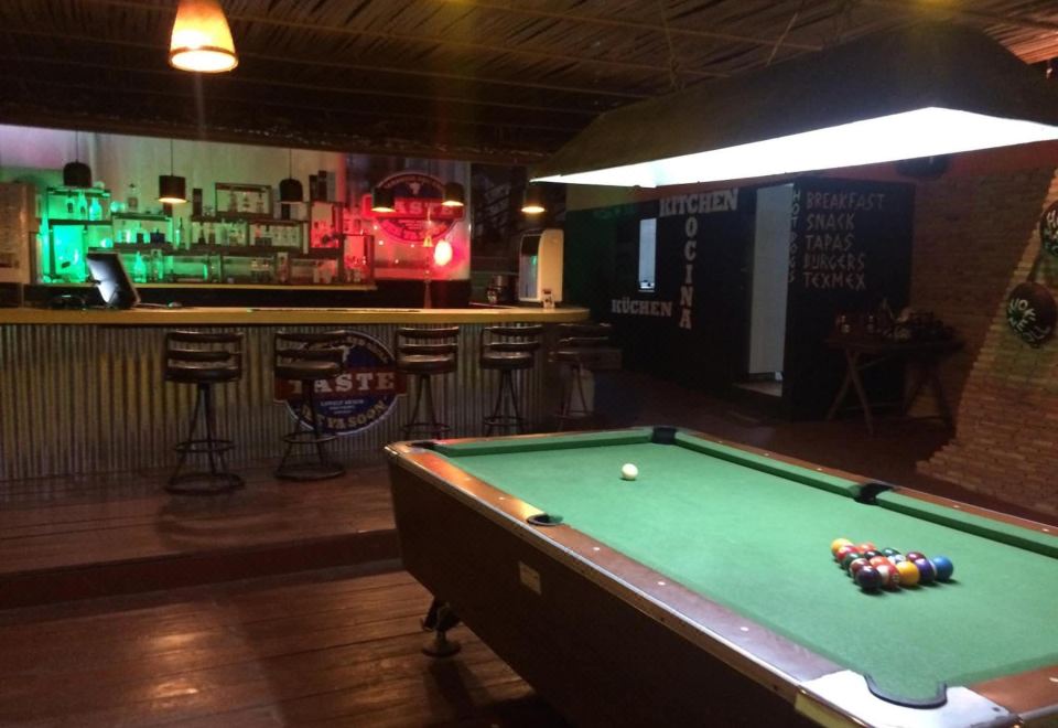 2. 이그저틱 방갈로..