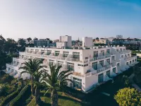 Muthu Clube Praia da Oura Отели рядом с достопримечательностью «Монтешору»