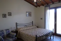 Borgo Antico Hotels in Foce