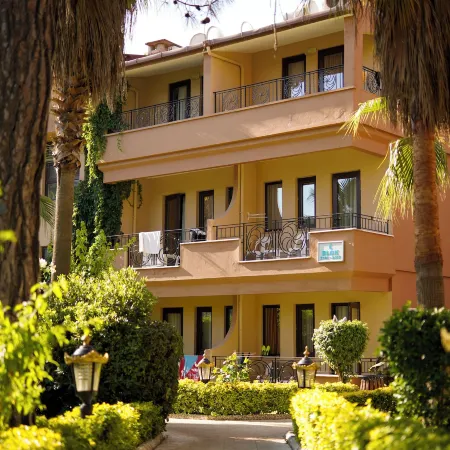 ALERIA BELPORT BEACH HOTEL