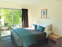 La Rochelle Motel Hotels in Akaroa